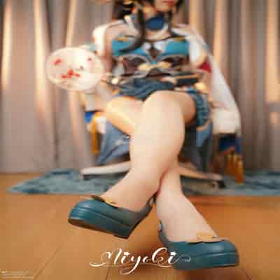 [铃木美咲(Misaki Suzuki)] 美脚的赐福 阮•梅