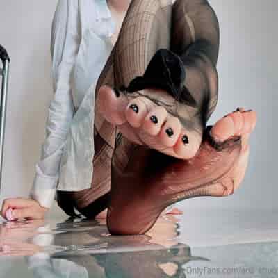 Ana Chuu - Kitty Kobeni